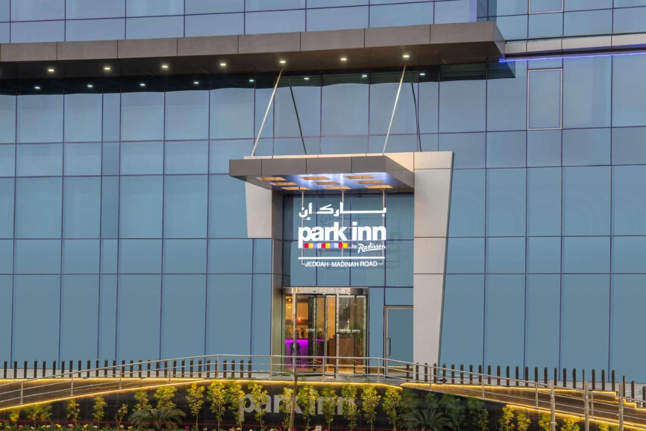 Park Inn By Radisson Jeddah Madinah Road Eksteriør billede