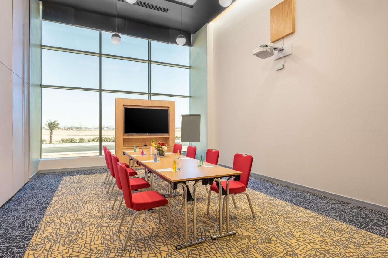 Park Inn By Radisson Jeddah Madinah Road Eksteriør billede