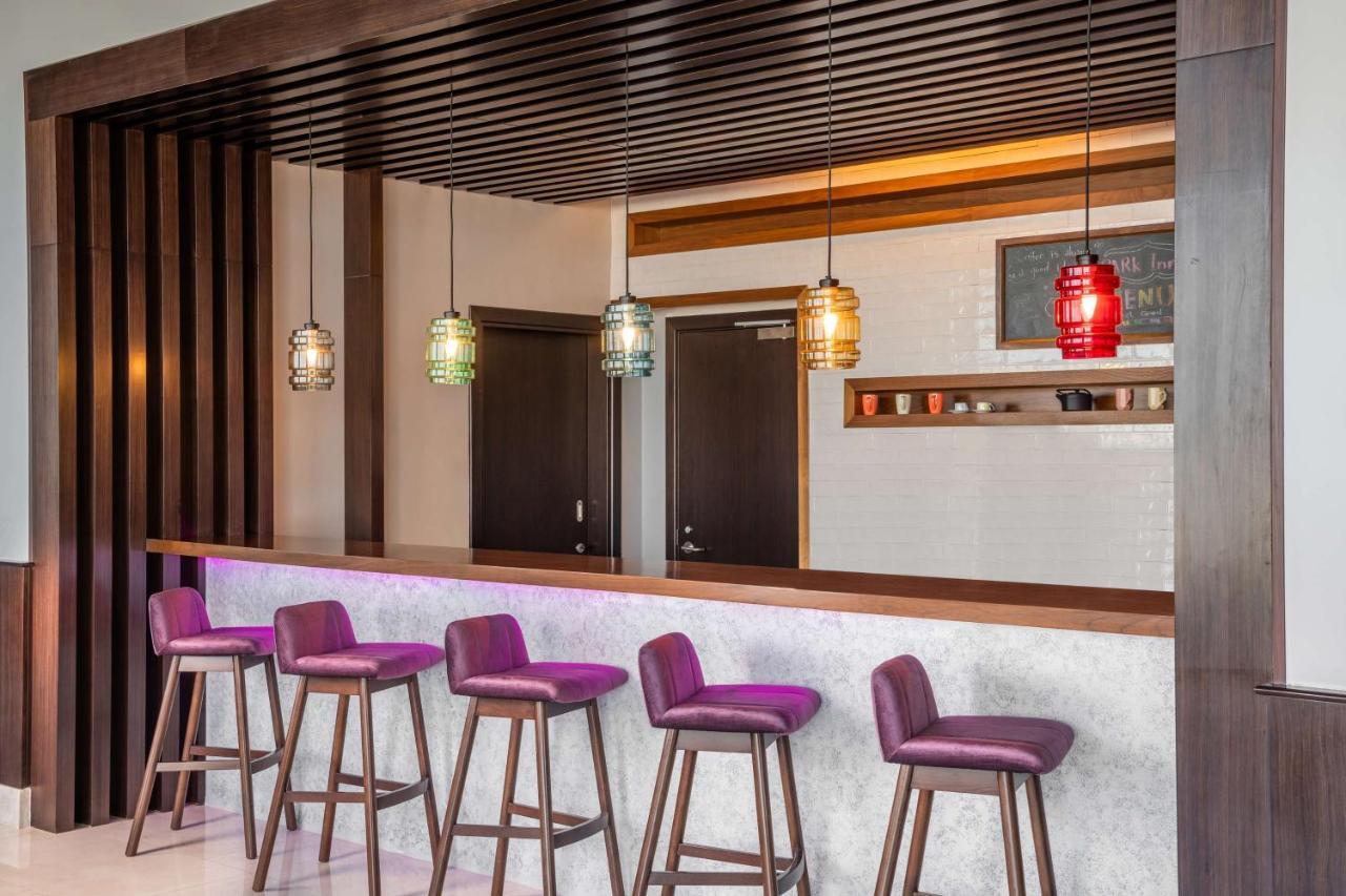 Park Inn By Radisson Jeddah Madinah Road Eksteriør billede